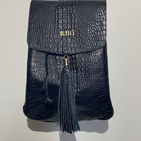 RBG Women's Black Drawstring Genuine Leather Croc Embossed Backpack